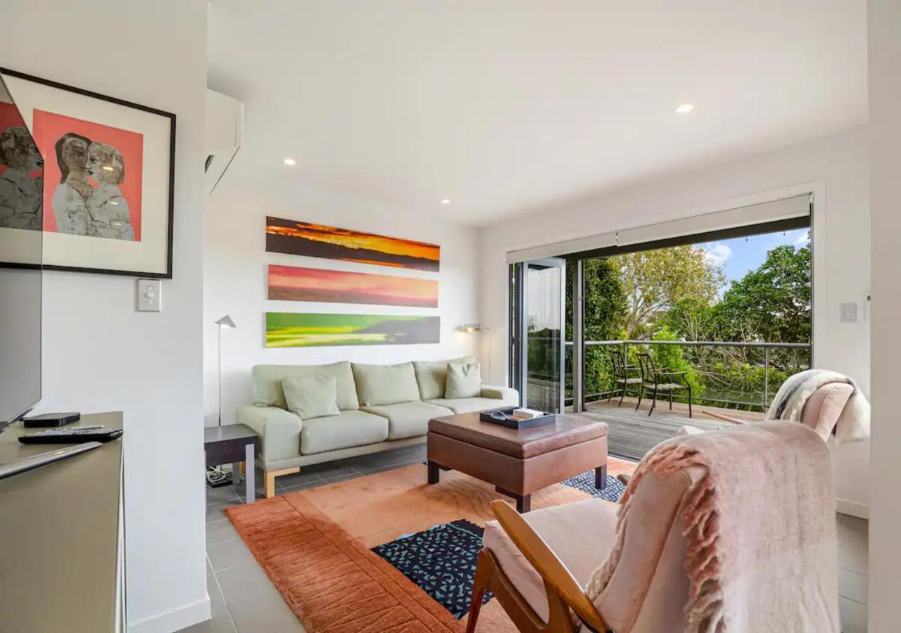 Stylish And Serene Living In Kohimarama Auckland Extérieur photo