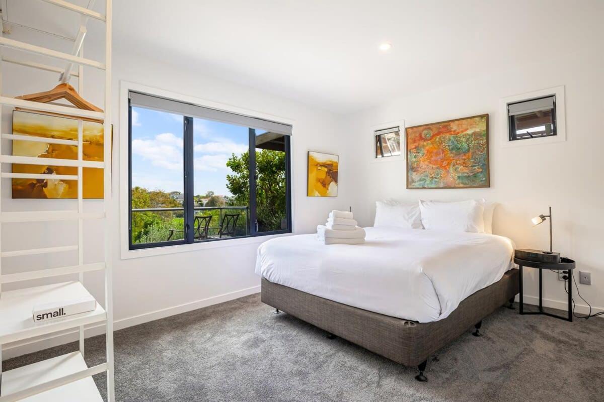 Stylish And Serene Living In Kohimarama Auckland Extérieur photo