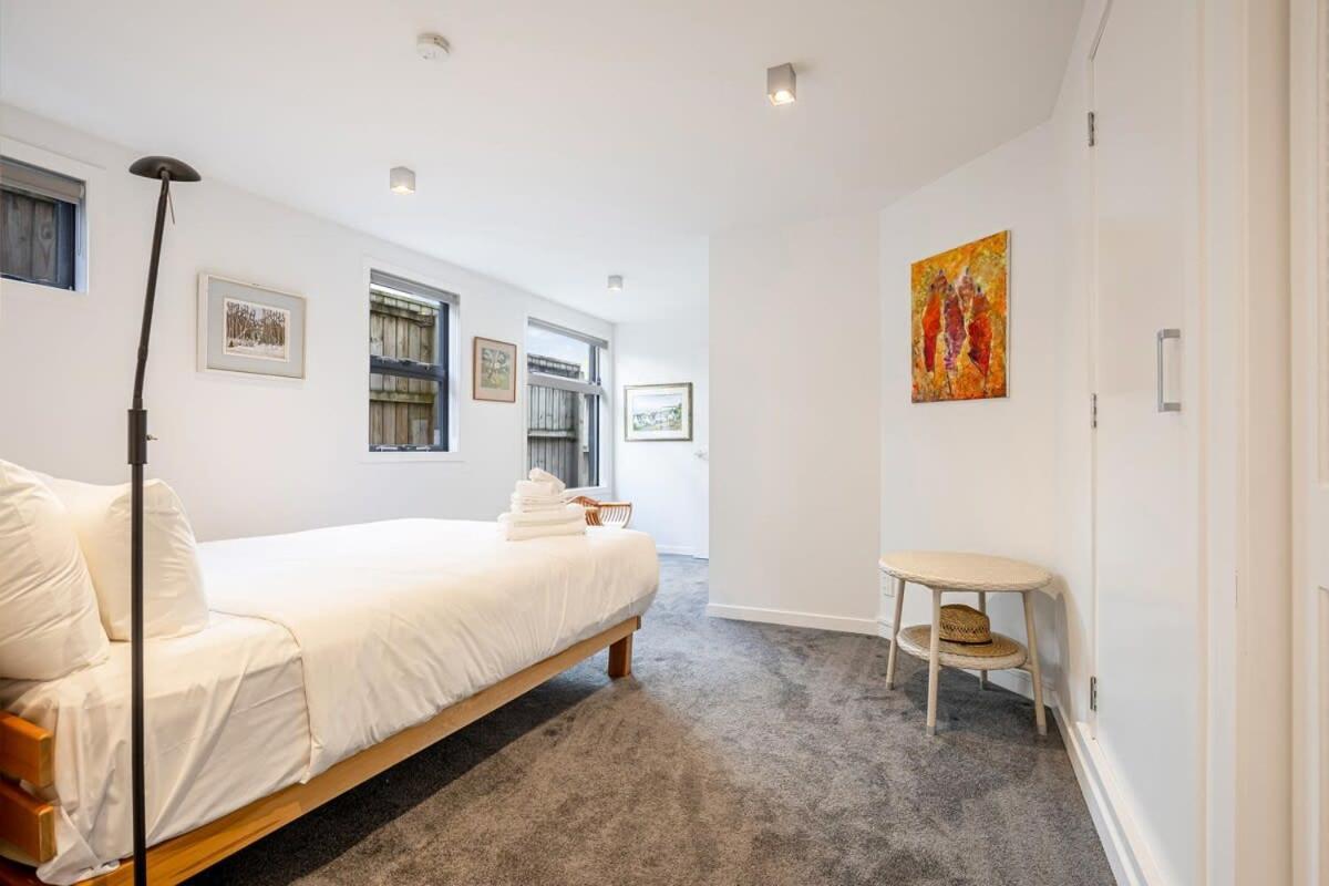 Stylish And Serene Living In Kohimarama Auckland Extérieur photo